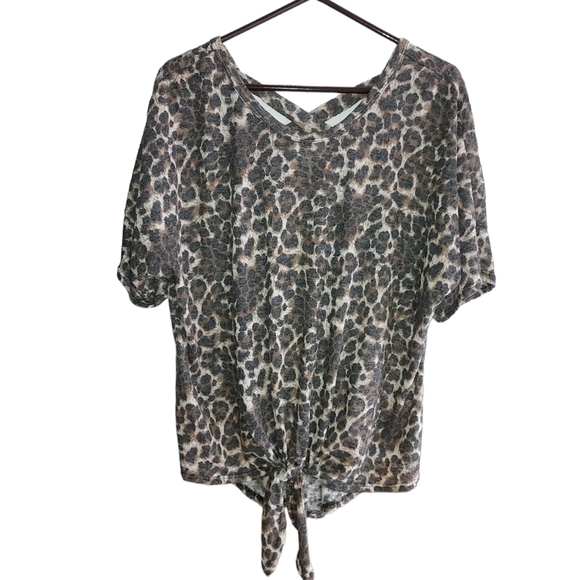 Sweet Lovely By Jen Tops - Sweet lovely by Jen leopard print top